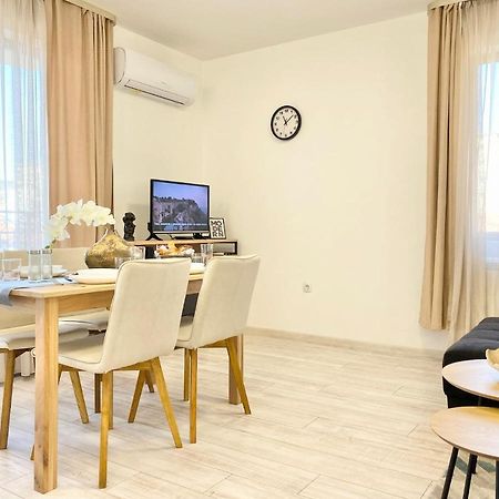 Central Apartment For 4 Guests Next To State Opera Stara Zagora Eksteriør bilde